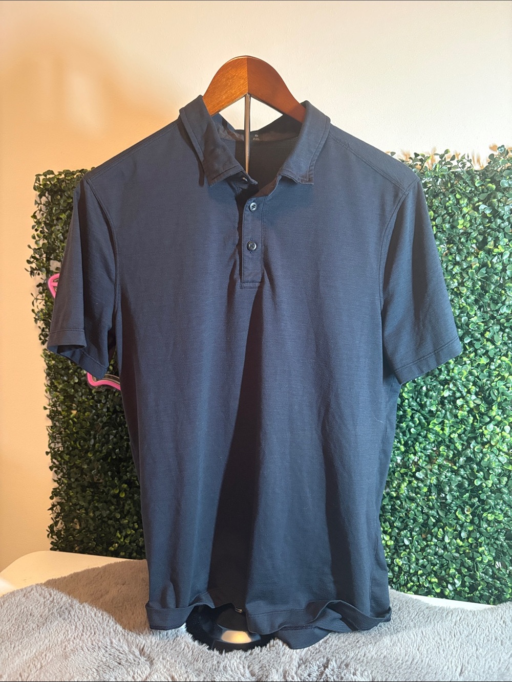 lululemon athletica Men's Navy Polo Shirt Size M